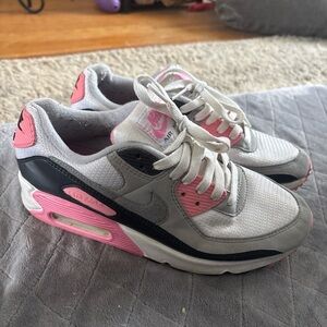 Women’s Nike Air Max Sneakers in Pink and Gray size 8.5